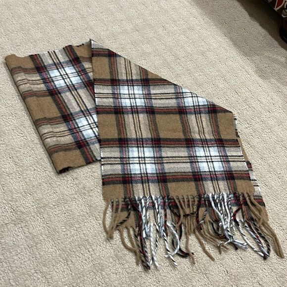 Plaid moon scarf   - Picture 1 of 2